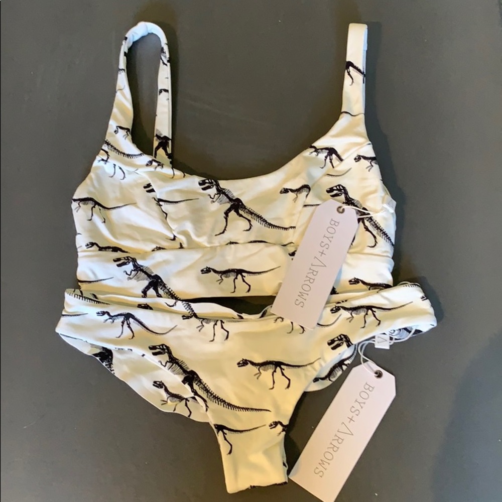 BOYS+ARROWS  brand new, tags on bikini